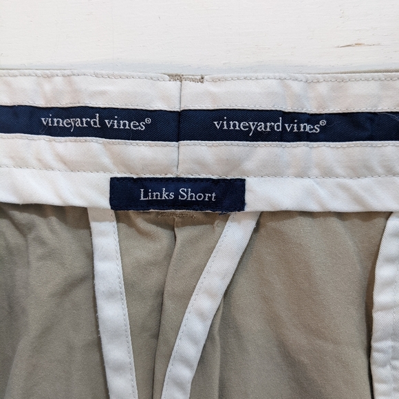 Men’s Vineyard Vines Links Shorts GOLF Flat Front Size 40 Khaki Shorts Chino - Picture 2 of 6